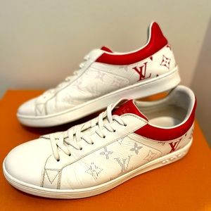 Louis Vuitton Unisex sneakers